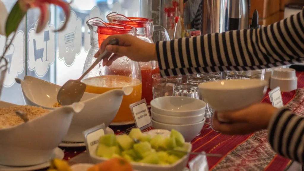 Hotel con desayuno buffet